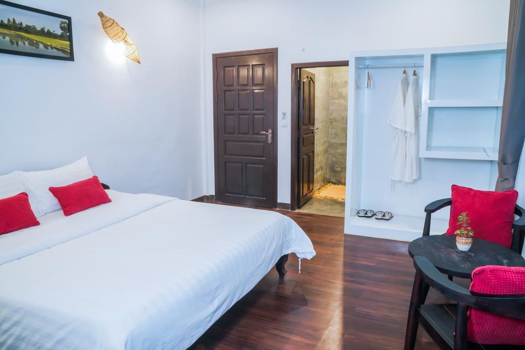 Angkor Yellow Villa Ciudad de Siem Riep Exterior foto
