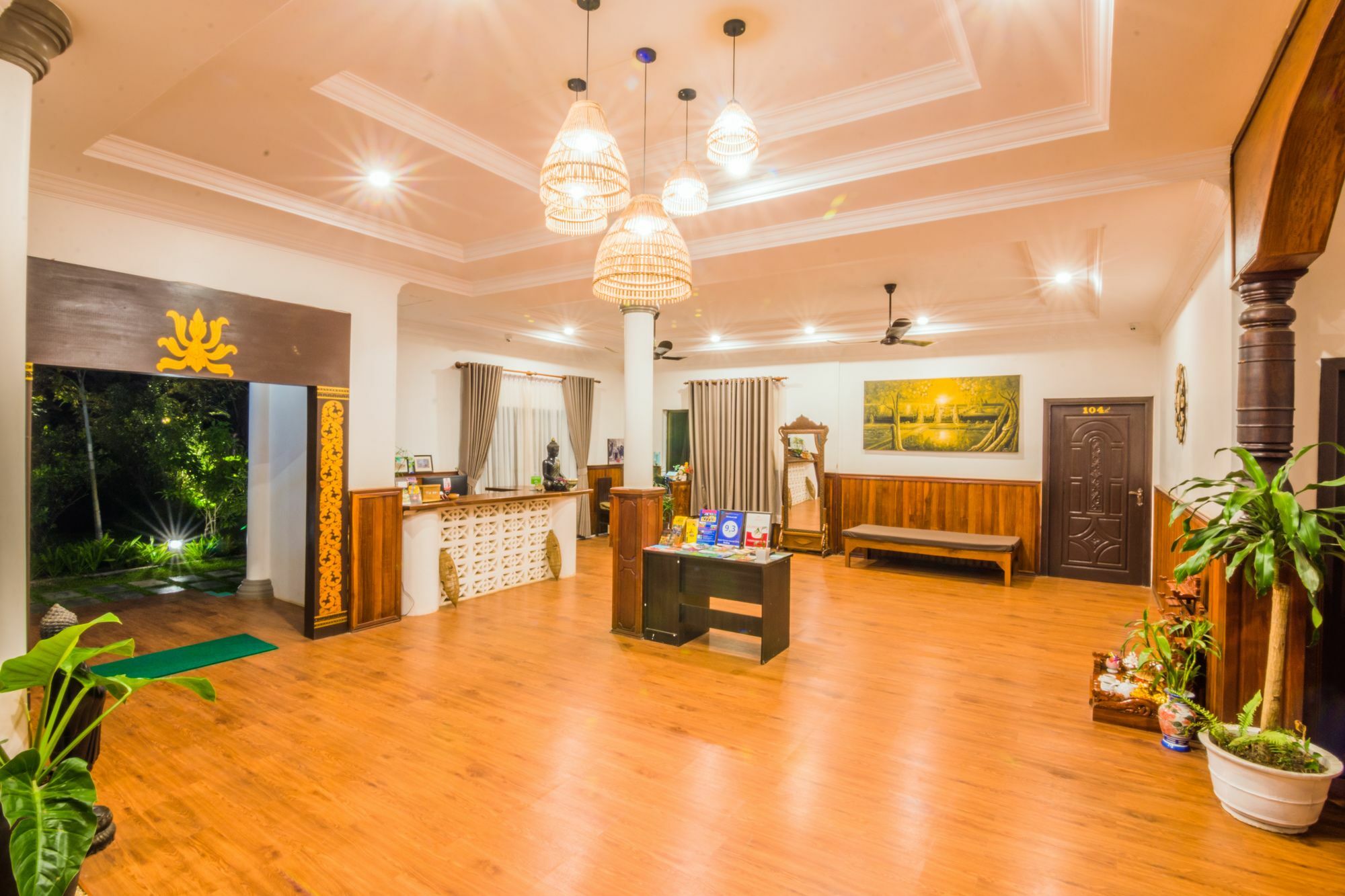 Angkor Yellow Villa Ciudad de Siem Riep Exterior foto